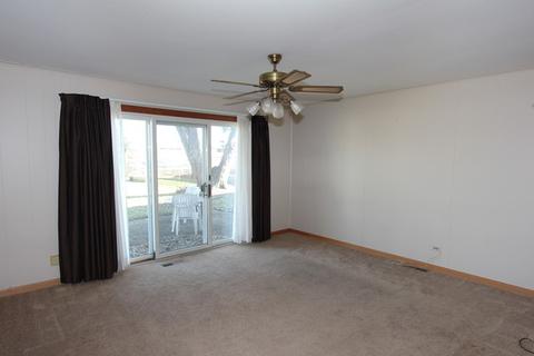 445 Aberdeen St, Hoffman Estates, IL 60169 photo 6