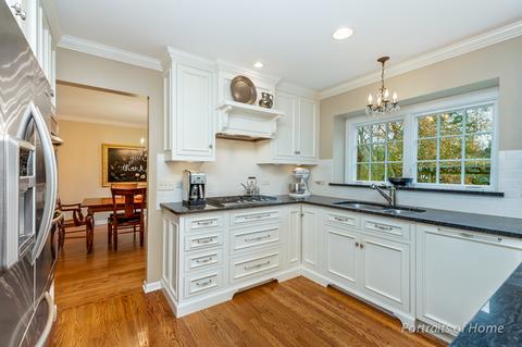 1401 E Forest Ave, Wheaton, IL 60187 photo 6