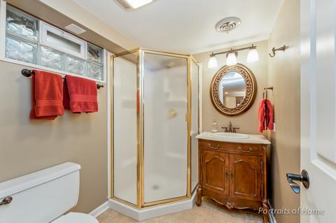 1401 E Forest Ave, Wheaton, IL 60187 photo 23