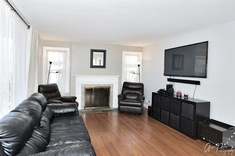 405 N Willow St, Itasca, IL 60143 photo 4