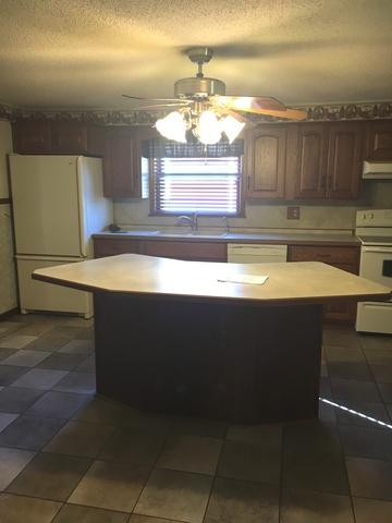 2314 Main St, Peru, IL 61354 photo 5