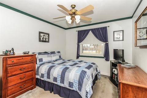 111 S Elroy Ave, Bartlett, IL 60103 photo 18