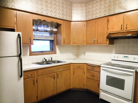 126 E Main St, Dwight, IL 60420 photo 7