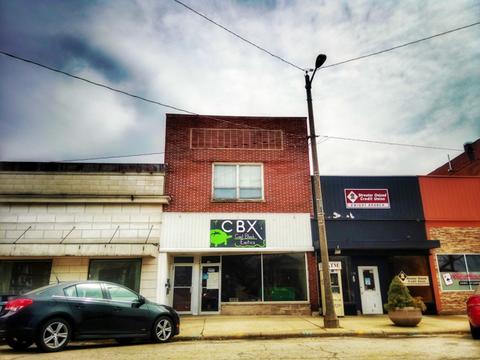 126 E Main St, Dwight, IL 60420 photo 2