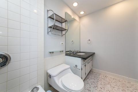 1053 Crabtree Ln, Des Plaines, IL 60016 photo 24