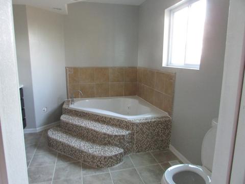720 Fox St, Joliet, IL 60432 photo 10