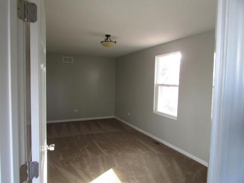 720 Fox St, Joliet, IL 60432 photo 12