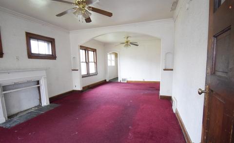 616 Engle St, Dolton, IL 60419 photo 3