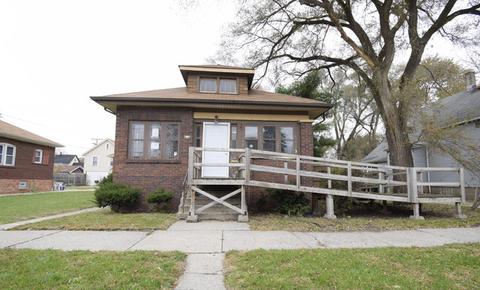 616 Engle St, Dolton, IL 60419 photo 1