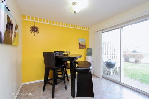 12 Timber Ter, Cary, IL 60013 photo 5