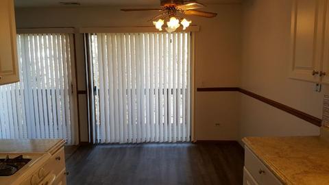 644 Mallard Ct #B2, Bartlett, IL 60103 photo 4