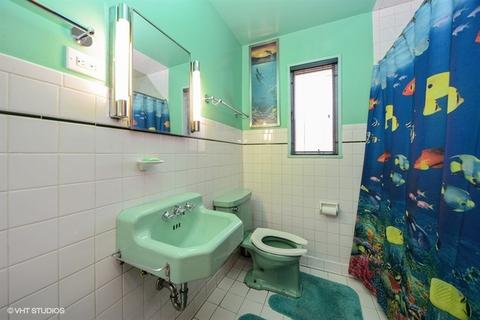 620 N Hillside Ave, Hillside, IL 60162 photo 8