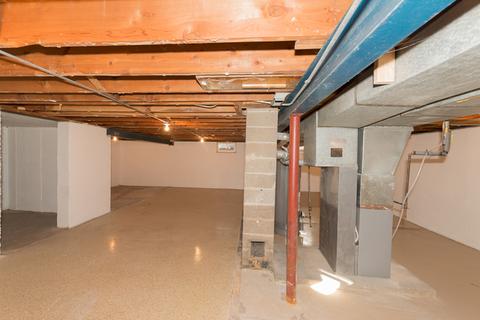 2235 S Wolf Rd, Des Plaines, IL 60018 photo 19