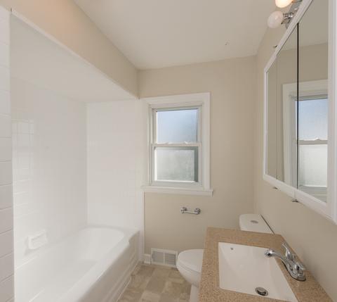 2235 S Wolf Rd, Des Plaines, IL 60018 photo 11
