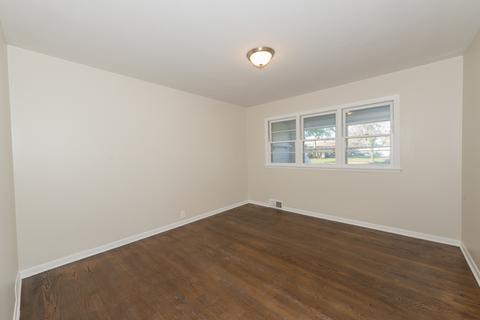 2235 S Wolf Rd, Des Plaines, IL 60018 photo 17