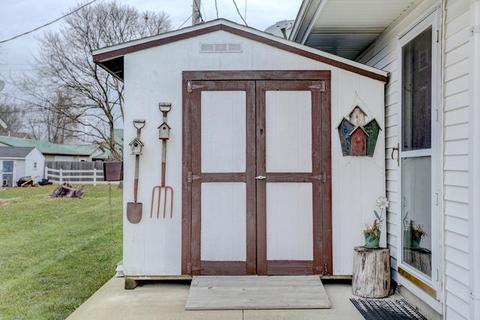 103 W Kyle St, Ogden, IL 61859 photo 3