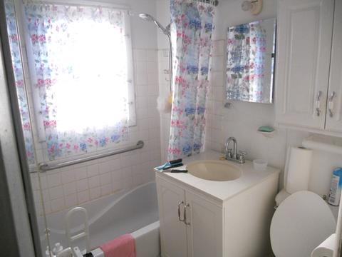 15332 Parkside Dr, Markham, IL 60428 photo 7