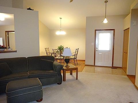1305 Quail Dr, Plainfield, IL 60586 photo 9