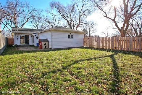 208 E Westview Ct, Addison, IL 60101 photo 2