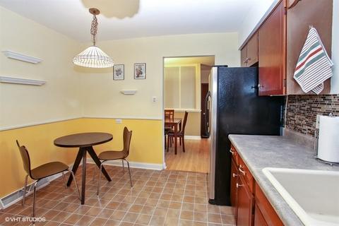 208 E Westview Ct, Addison, IL 60101 photo 7
