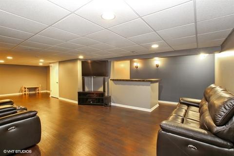 208 E Westview Ct, Addison, IL 60101 photo 14