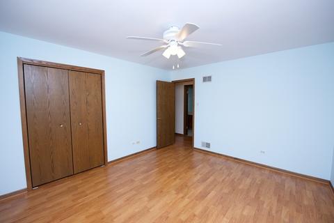 15505 Pine Rd, Oak Forest, IL 60452 photo 11