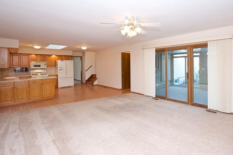 15505 Pine Rd, Oak Forest, IL 60452 photo 7