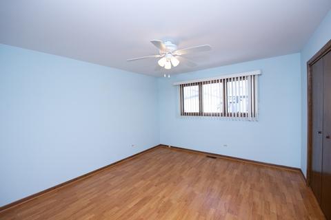 15505 Pine Rd, Oak Forest, IL 60452 photo 12