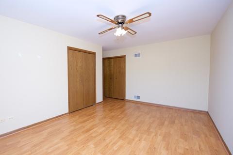 15505 Pine Rd, Oak Forest, IL 60452 photo 14