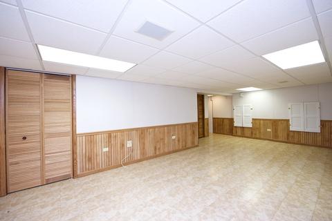 15505 Pine Rd, Oak Forest, IL 60452 photo 19