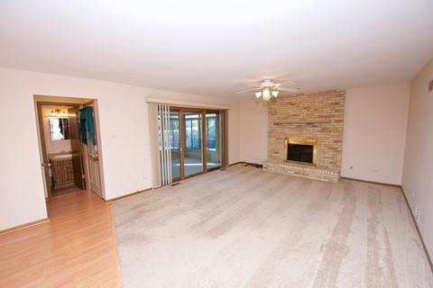 15505 Pine Rd, Oak Forest, IL 60452 photo 6