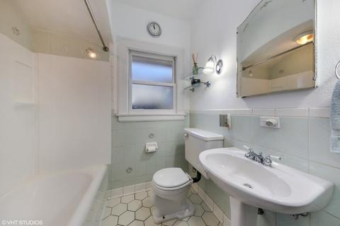 26 W246 Box Elder Ave, Wheaton, IL 60187 photo 13