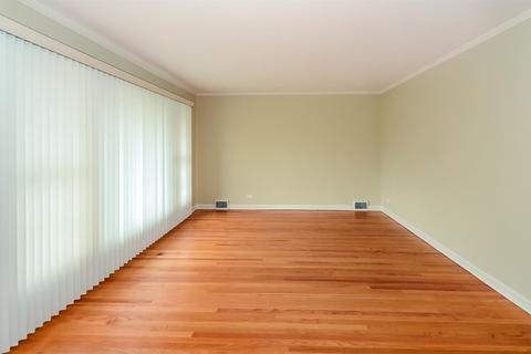 7038 W Devon Ave, Chicago, IL 60631 photo 3