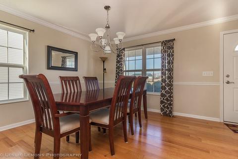 32 E Meadow Dr, Cortland, IL 60112 photo 3