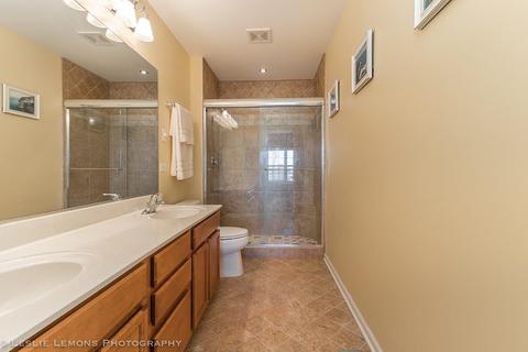 32 E Meadow Dr, Cortland, IL 60112 photo 15