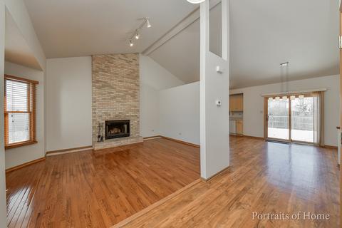 1713 Cumberland Dr, Plainfield, IL 60586 photo 2