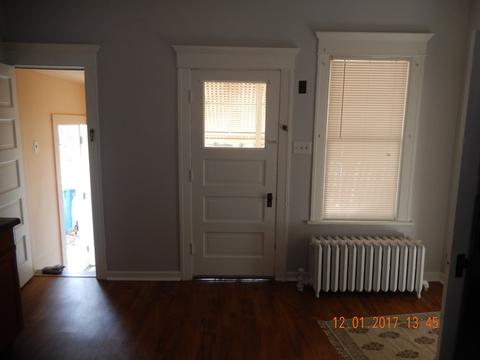 554 Bangs St, Aurora, IL 60505 photo 6