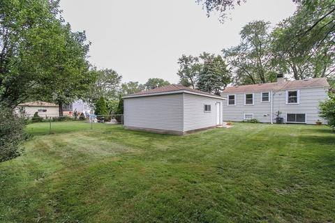 976 S Wolf Rd, Des Plaines, IL 60016 photo 16