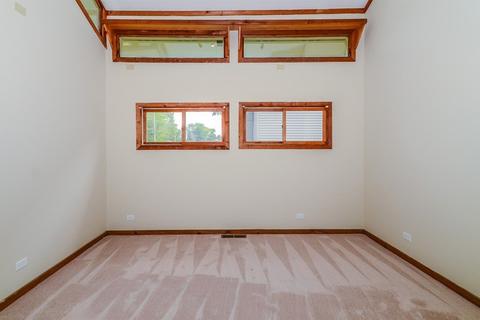 1011 E Irving Park Rd, Itasca, IL 60143 photo 8