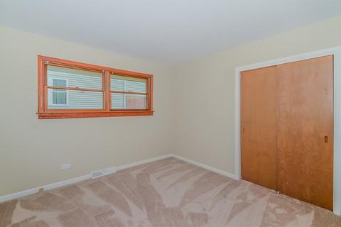 1011 E Irving Park Rd, Itasca, IL 60143 photo 12