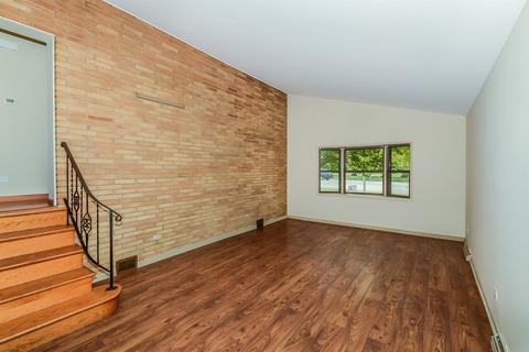 1011 E Irving Park Rd, Itasca, IL 60143 photo 2