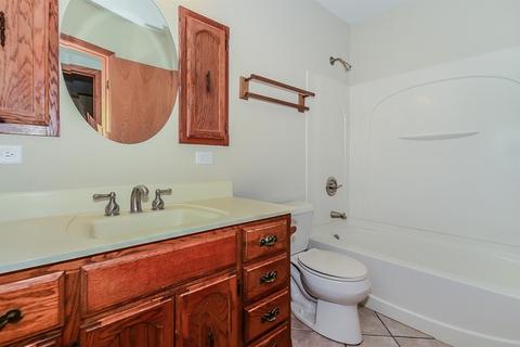 1011 E Irving Park Rd, Itasca, IL 60143 photo 13