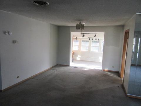 353 King Ln, Des Plaines, IL 60016 photo 13