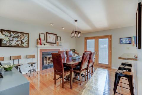 1515 Devonshire Dr, Champaign, IL 61821 photo 12