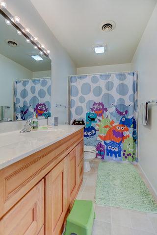 1515 Devonshire Dr, Champaign, IL 61821 photo 19