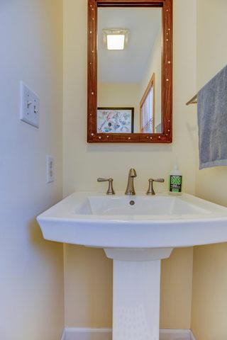 1515 Devonshire Dr, Champaign, IL 61821 photo 16