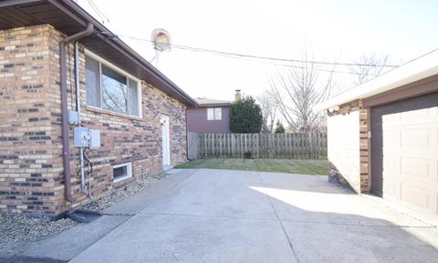 17820 Rose St, Lansing, IL 60438 photo 12