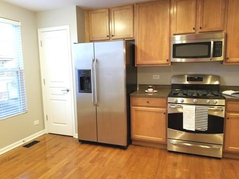 222 Devoe Dr, Oswego, IL 60543 photo 4