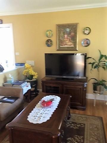 1081 Irwin Ave, Des Plaines, IL 60018 photo 6