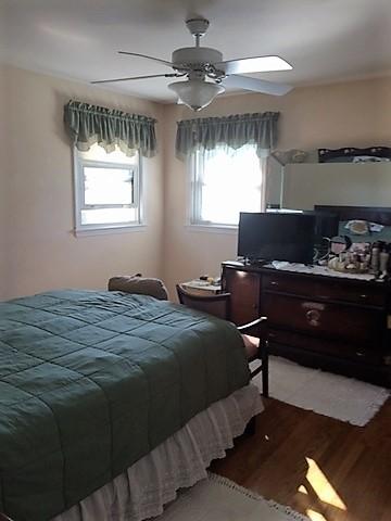 1081 Irwin Ave, Des Plaines, IL 60018 photo 11